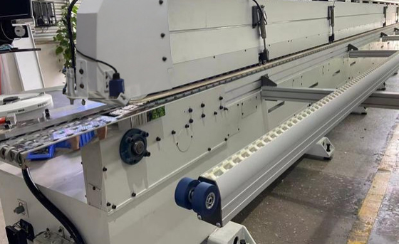 Ağır Görevli Otomatik Yüksek Hızlı Kenar bantlama makinesi